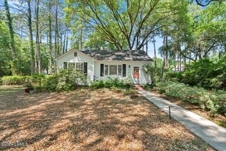 122 Elliott St, Beaufort, SC 29902