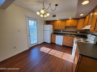 6418 Venango Dr Unit 3, Louisville, KY 40258
