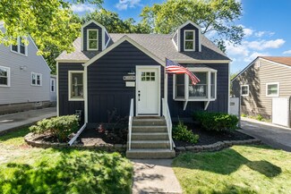 18044 Escanaba Ave, Lansing, IL 60438