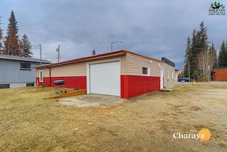 612 College Rd, Fairbanks, AK 99701