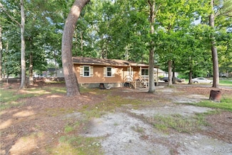 19501 Walker Ave, South Chesterfield, VA 23834