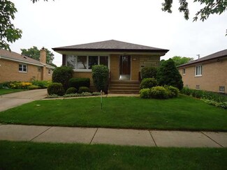8440 N Oleander Ave, Niles, IL 60714