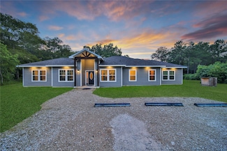 33 Birch Place, New Caney, TX 77357