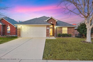 7243 Kentish Dr, Fort Worth, TX 76137