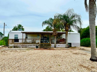 138 Avenue A, Buras, LA 70041