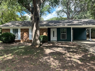 105 Linda Cir, Vicksburg, MS 39180