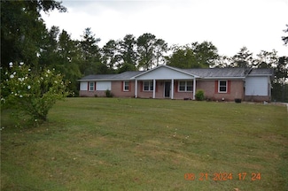 44 Wommack Rd, Phenix City, AL 36869