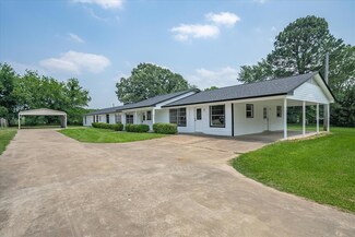 510 Bradburn Rd Unit 510, 512, 514, Grand Saline, TX 75140