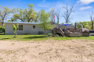 1818 E 58th St, Newaygo, MI 49337