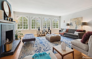 2932 Baker St, San Francisco, CA 94123