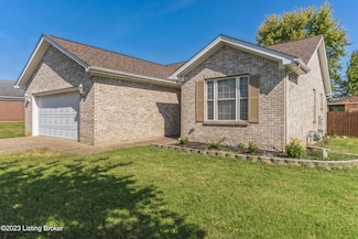 674 Helm Ln, Mount Washington, KY 40047