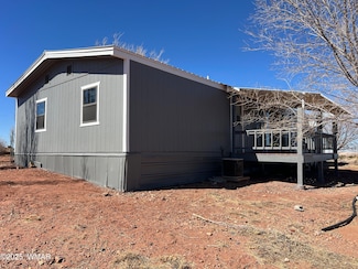 9864 Uttecht Rd, Snowflake, AZ 85937