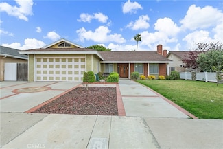 20672 Chaucer Ln, Huntington Beach, CA 92646