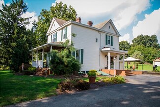 2289 Beallsville Rd, Marianna, PA 15345