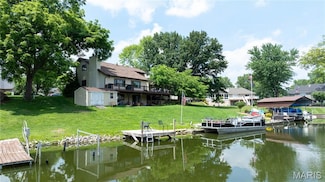 360 Wanda Dr, Edwardsville, IL 62025
