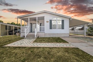 8178 SE Swan Ave, Hobe Sound, FL 33455