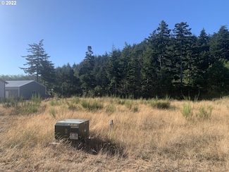 849 Twelfth St, Port Orford, OR 97465