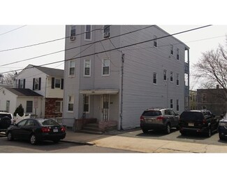 145 Chester Ave, Chelsea, MA 02150