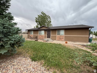 1574 S 2000 E, Vernal, UT 84078