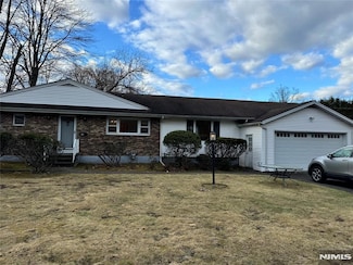 38 5th St, Closter, NJ 07624