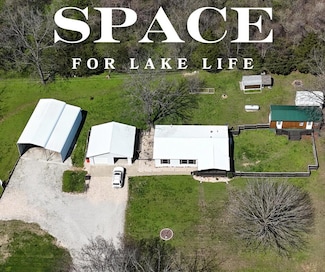 24338 Private Road 2197, Shell Knob, MO 65747