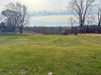 Taxkey Ave, Fredonia, WI 53021