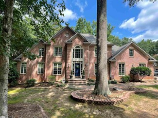 101 Bentcreek Ct, Easley, SC 29642