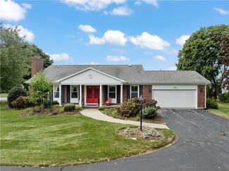 7 Hanley Farm Rd, Warren, RI 02885