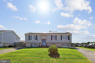 3115 Ripple Rd, Windsor Mill, MD 21244