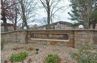 112 Oak Ln Unit 8, Brockton, MA 02301