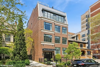 454 W Barry Ave Unit 1, Chicago, IL 60657