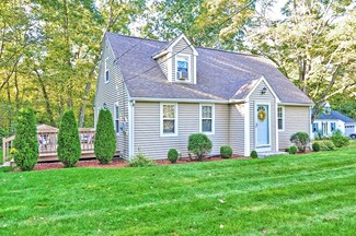 131 Mill St, Hopedale, MA 01747