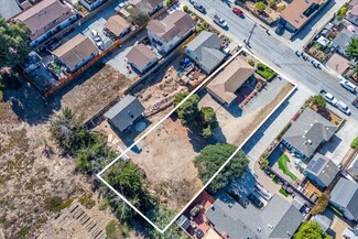 1182 Waring St, Seaside, CA 93955