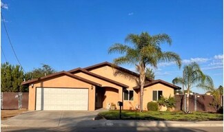 2304 Mitchell Ave, Selma, CA 93662