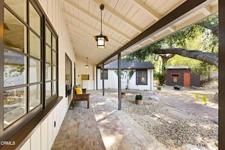 1555 Scenic Dr, Pasadena, CA 91103