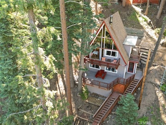 31661 Wagon Wheel Dr, Running Springs, CA 92382