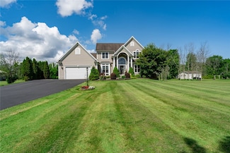 665 County Line Rd, Ontario, NY 14519