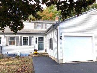 111 Bradley St Unit 9, Saco, ME 04072