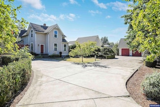 411 Monmouth St, Independence, OR 97351