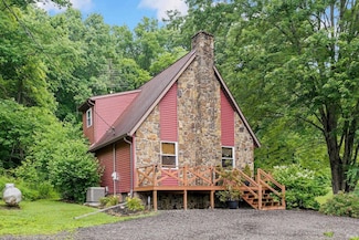 10154 W Rock Rd E, Bloomington, IN 47403