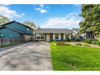 4924 SE Tolman St, Portland, OR 97206