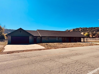 30150 Jamaica Dunes Dr, Tehachapi, CA 93561