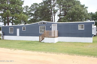 174 Lennondale Blvd, Elizabethtown, NC 28337