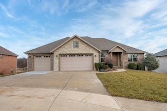807 E Twin Maple Ct, Nixa, MO 65714