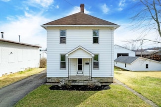 121 S Mount Vernon Ave, Loudonville, OH 44842