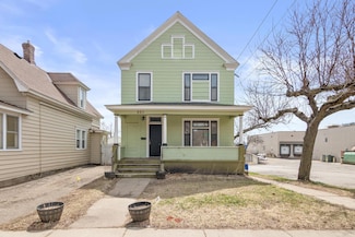 880 York Ave, Saint Paul, MN 55106