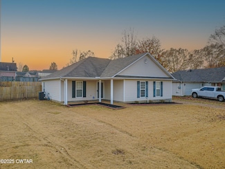 88 Rooker Dr, Jackson, TN 38305