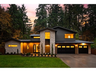 1872 Palisades Terrace Dr, Lake Oswego, OR 97034