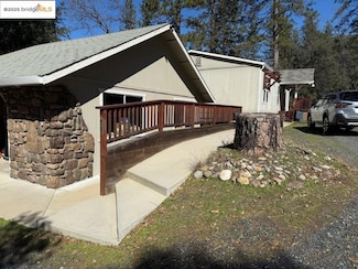 19800 Elder Ln, Groveland, CA 95321