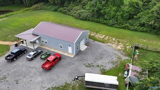 705 Vines St SE, Arab, AL 35016